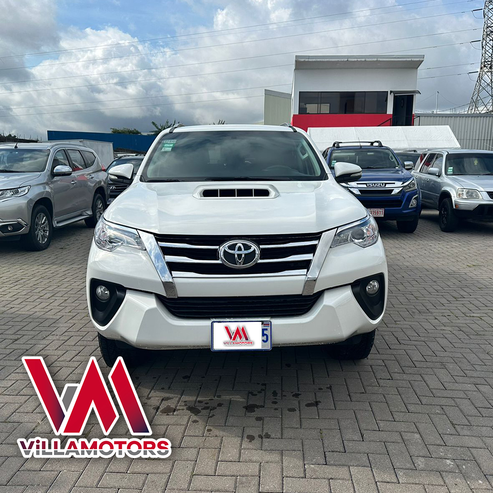 Toyota Fortuner Modelo 2017 