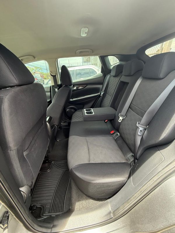 Nissan Qashqai 2015 - Image 4