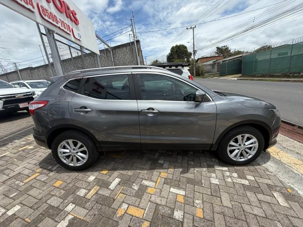 Nissan Qashqai 2015 - Image 9
