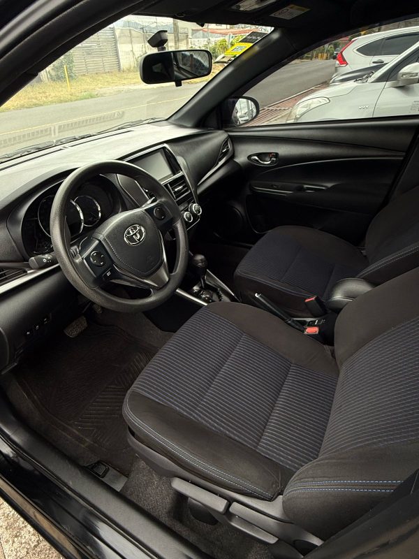 Toyota Yaris 2022 - Image 4
