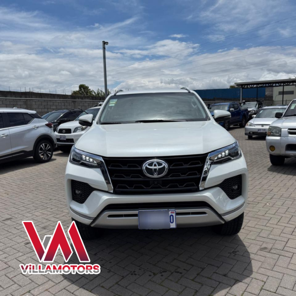 Toyota Fortuner SRV 2022