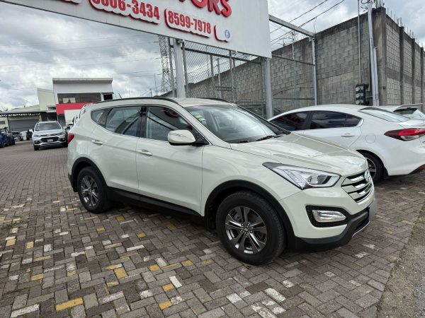 Hyundai Santa Fe 2014 - Image 6