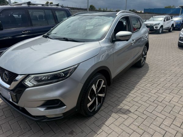 Nissan Qashqai full extras 2020 - Image 4