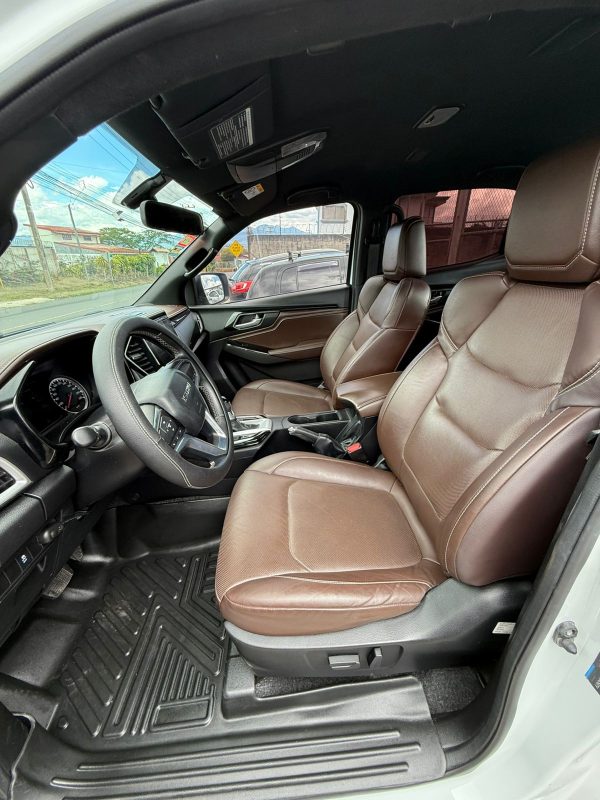 Isuzu Dmax 2023 - Image 4
