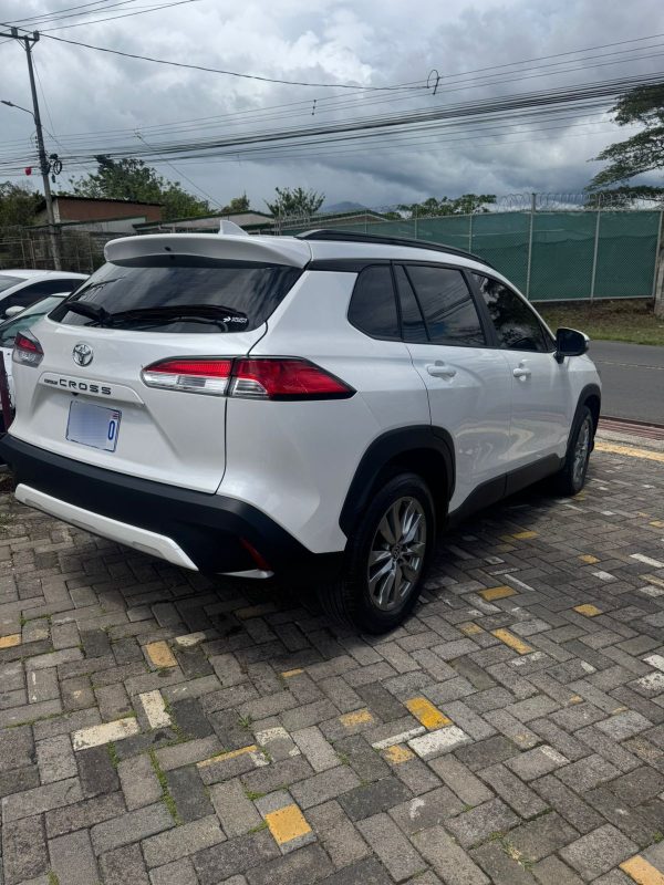 Toyota Corolla Cross 2022 - Image 7