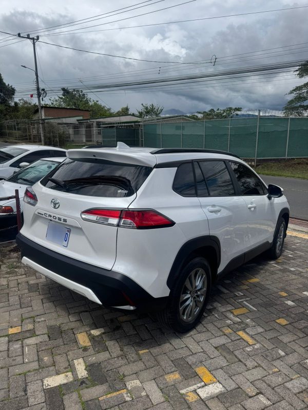 Toyota Corolla Cross 2022 - Image 3
