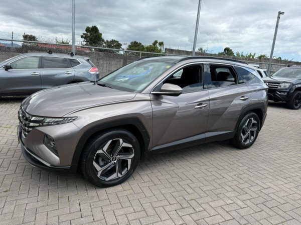 Hyundai Tucson Elegant 2022 - Image 3