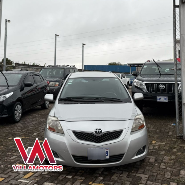 Toyota Yaris 2010