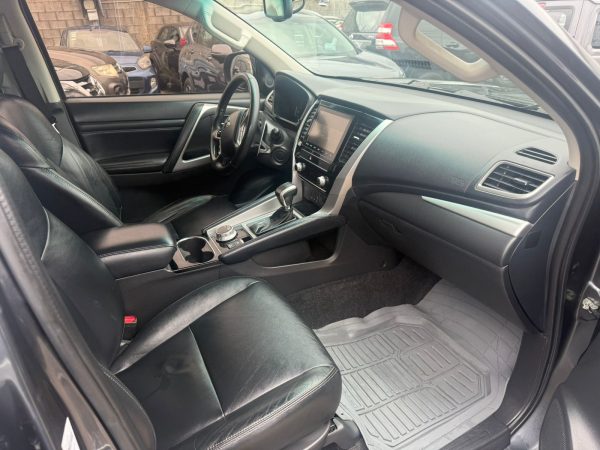 Mitsubishi Montero Sport GT 2020 - Image 3