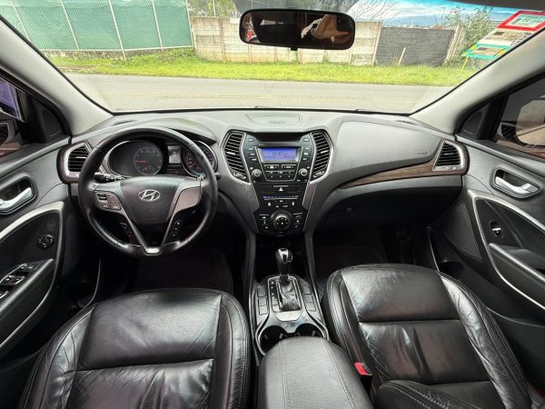 Hyundai Santa Fe 2014 - Image 5