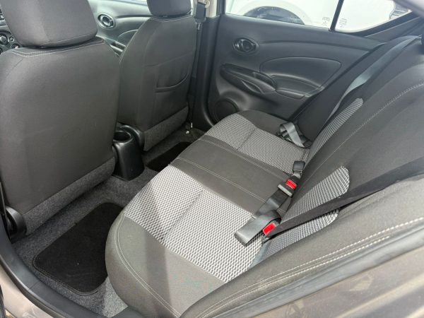 Nissan Versa 2019 - Image 3