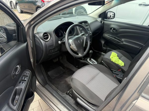 Nissan Versa 2019 - Image 4