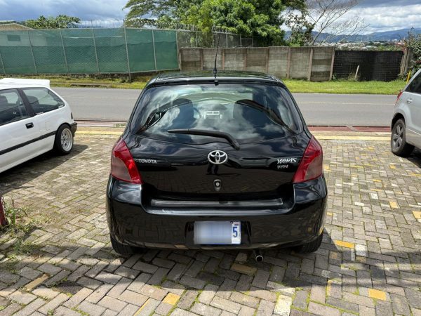 Toyota Yaris 2008 - Image 5