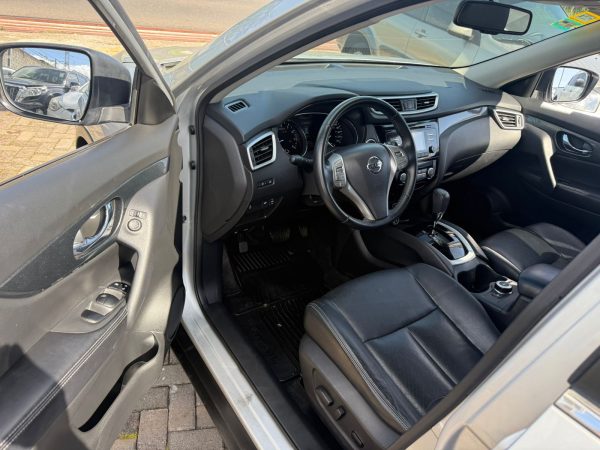 Nissan Xtrail 2015 Limited - Image 6