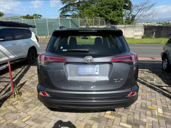 Toyota Rav4 2019 - Image 2