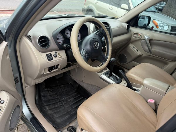 Toyota Rav4 2005 - Image 5