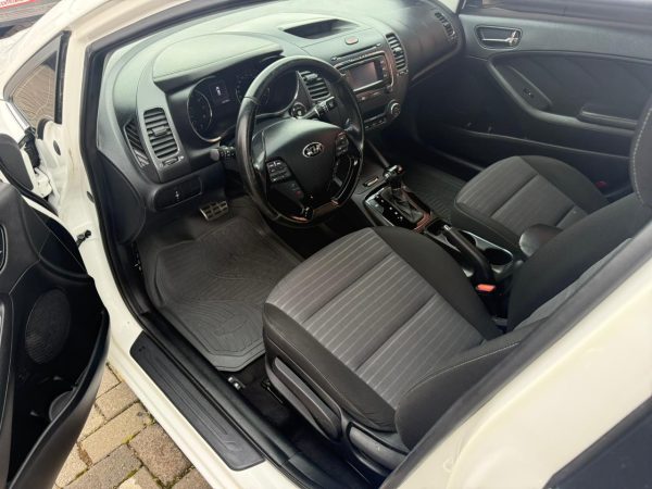Kia Forte 2017 - Image 7
