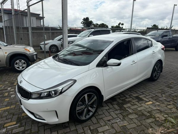 Kia Forte 2017 - Image 2
