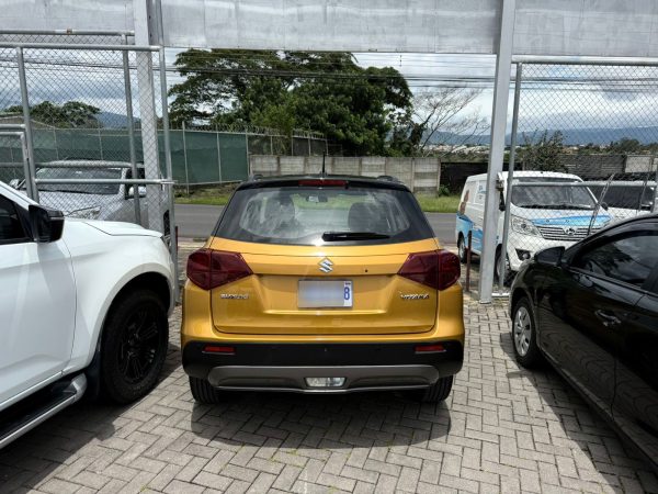 Suzuki Vitara 2022 - Image 2