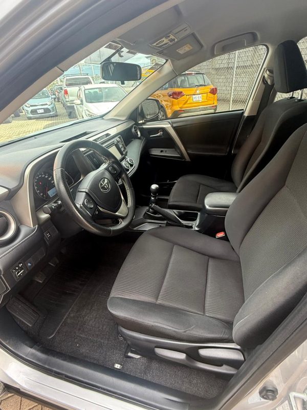 Toyota Rav4 2014 - Image 8