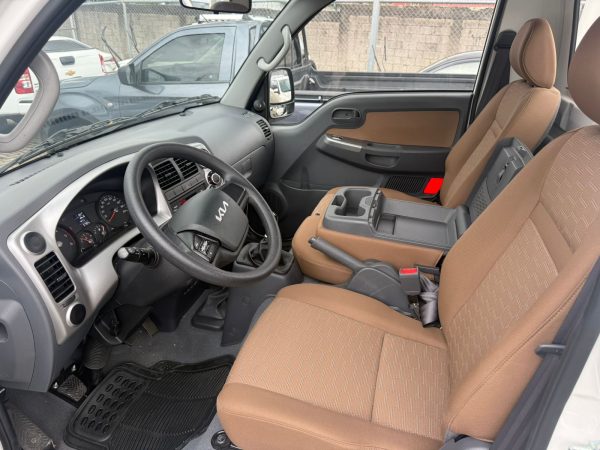 Kia k2500 modelo 2025 - Image 2