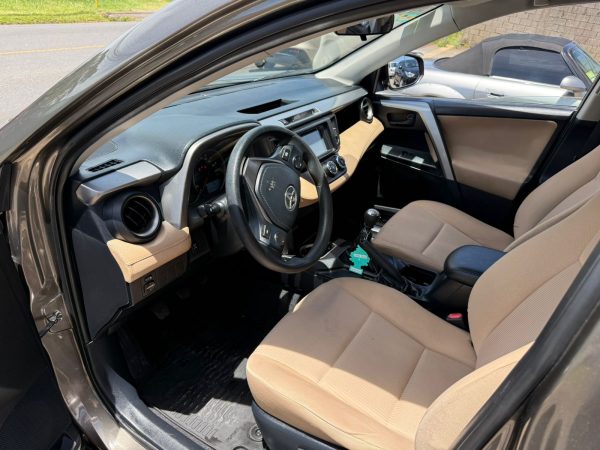 Toyota Rav4 2017 - Image 5