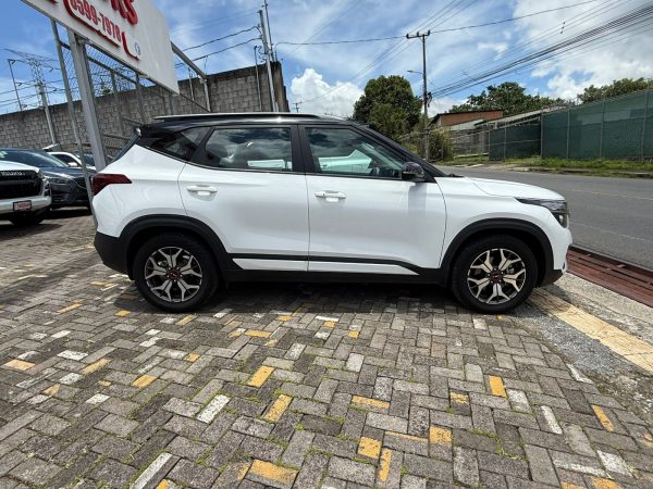 Kia Seltos modelo 2023 - Image 7