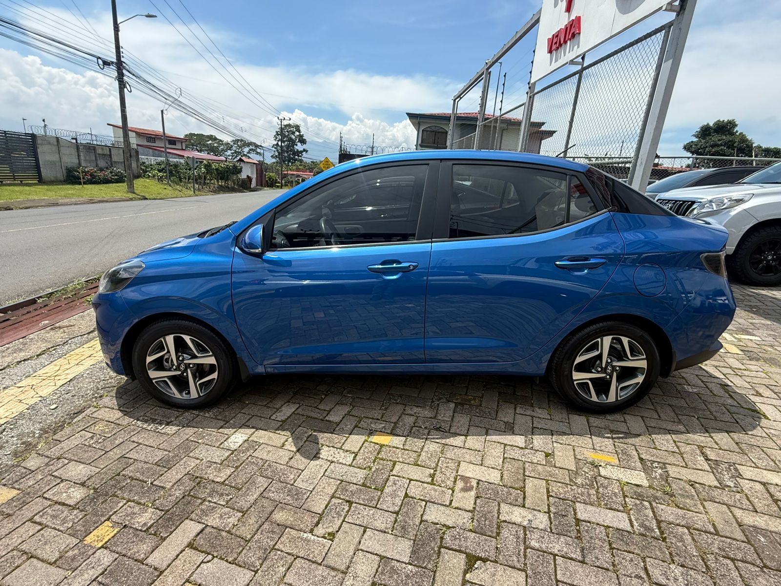 Hyundai Gran i10 2021 - Image 9