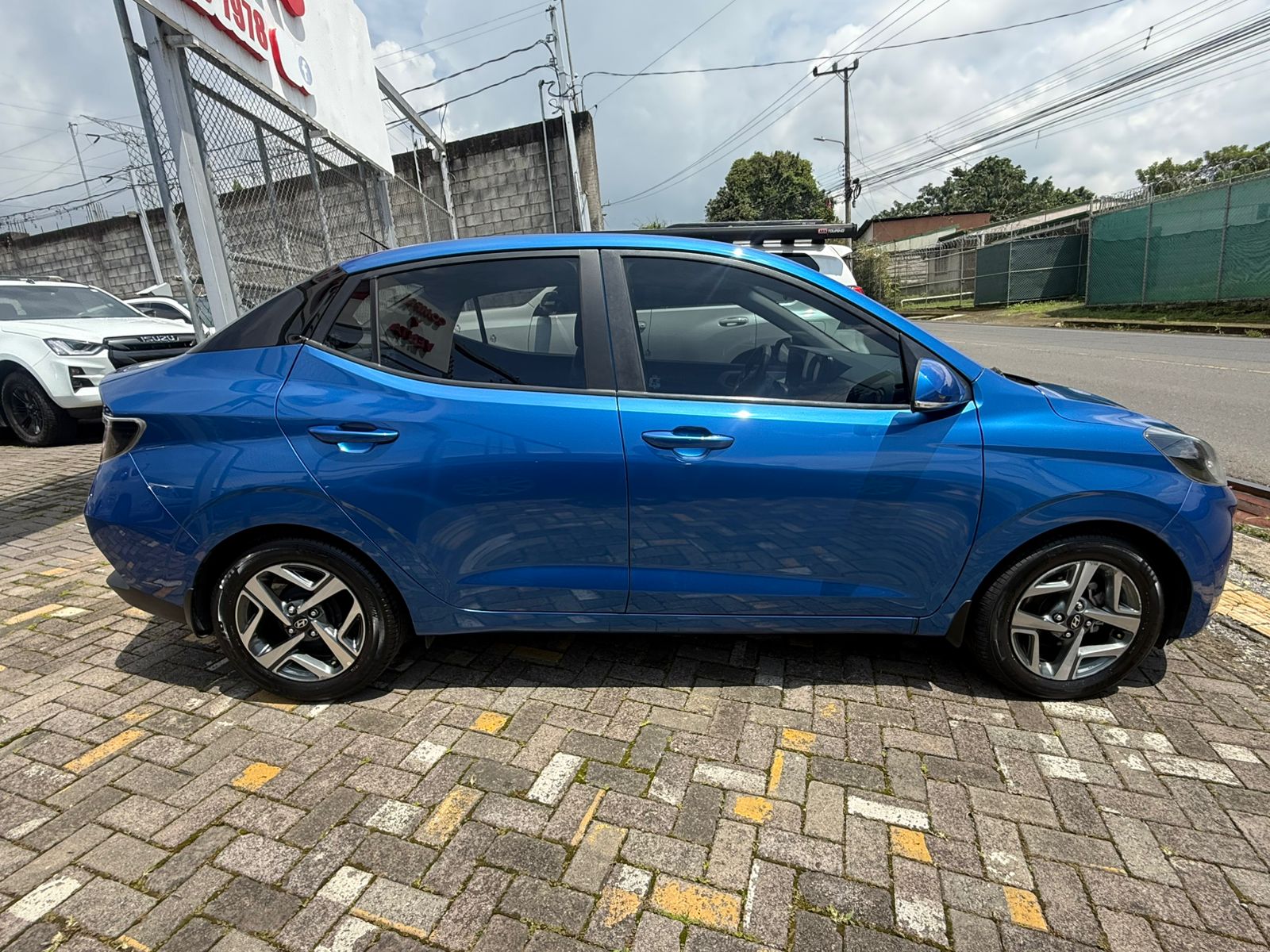 Hyundai Gran i10 2021 - Image 3