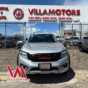 Nissan Frontier np300