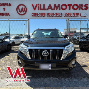 Toyota Prado TXL modelo 2017