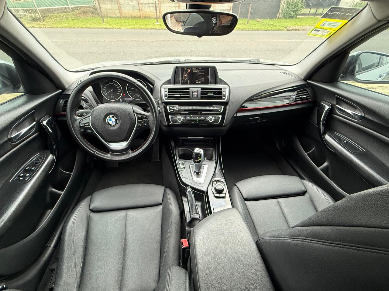 BMW 118i modelo 2017 - Image 7