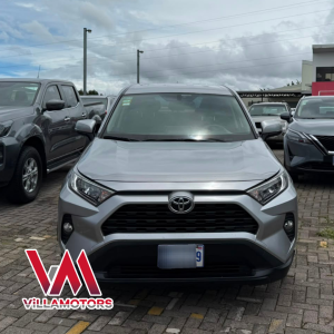 Toyota Rav4 XLE 2020