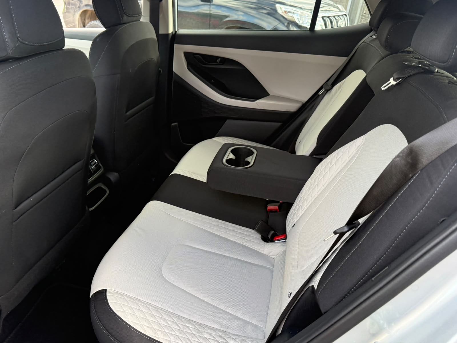 Hyundai Creta 2023 - Image 4