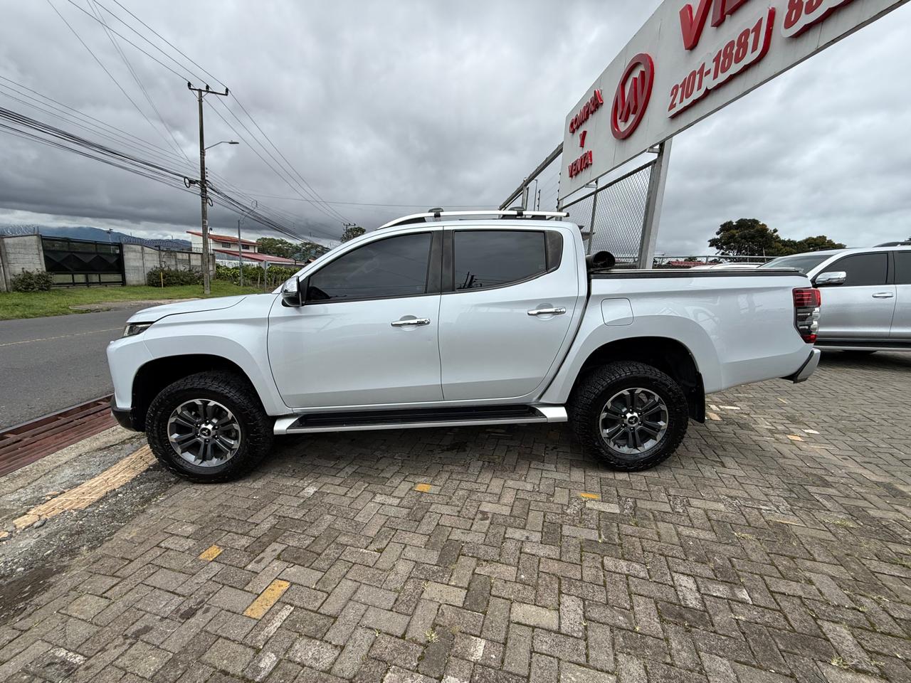 Mitsubishi L200 GT 2021 - Image 5