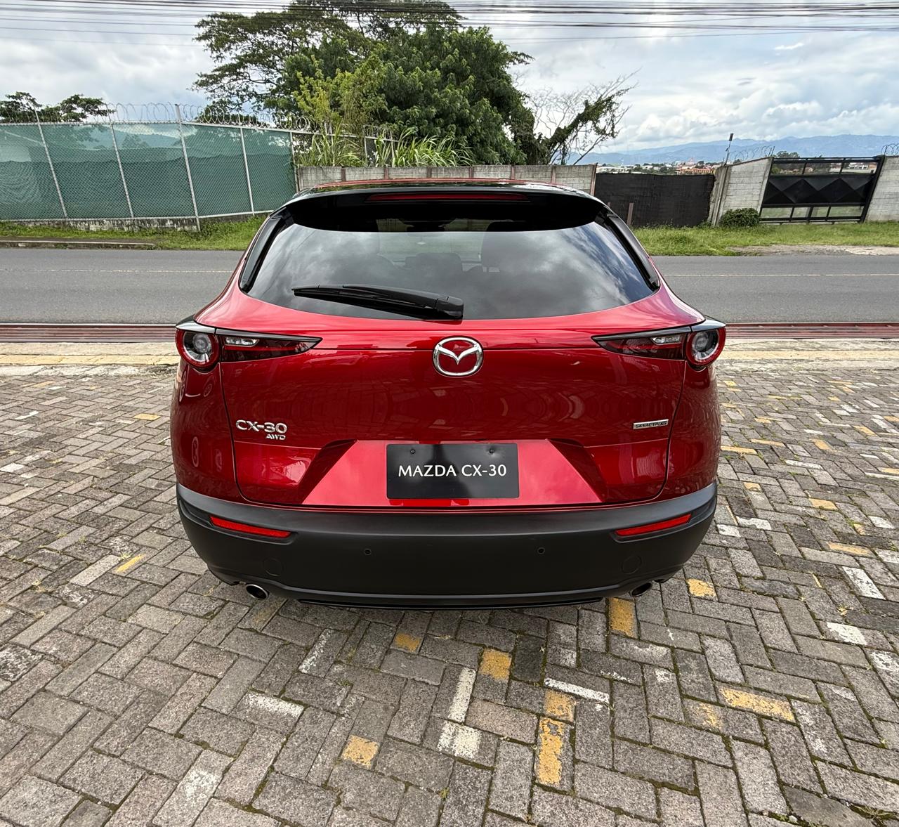 Mazda CX-30 2025 - Image 10