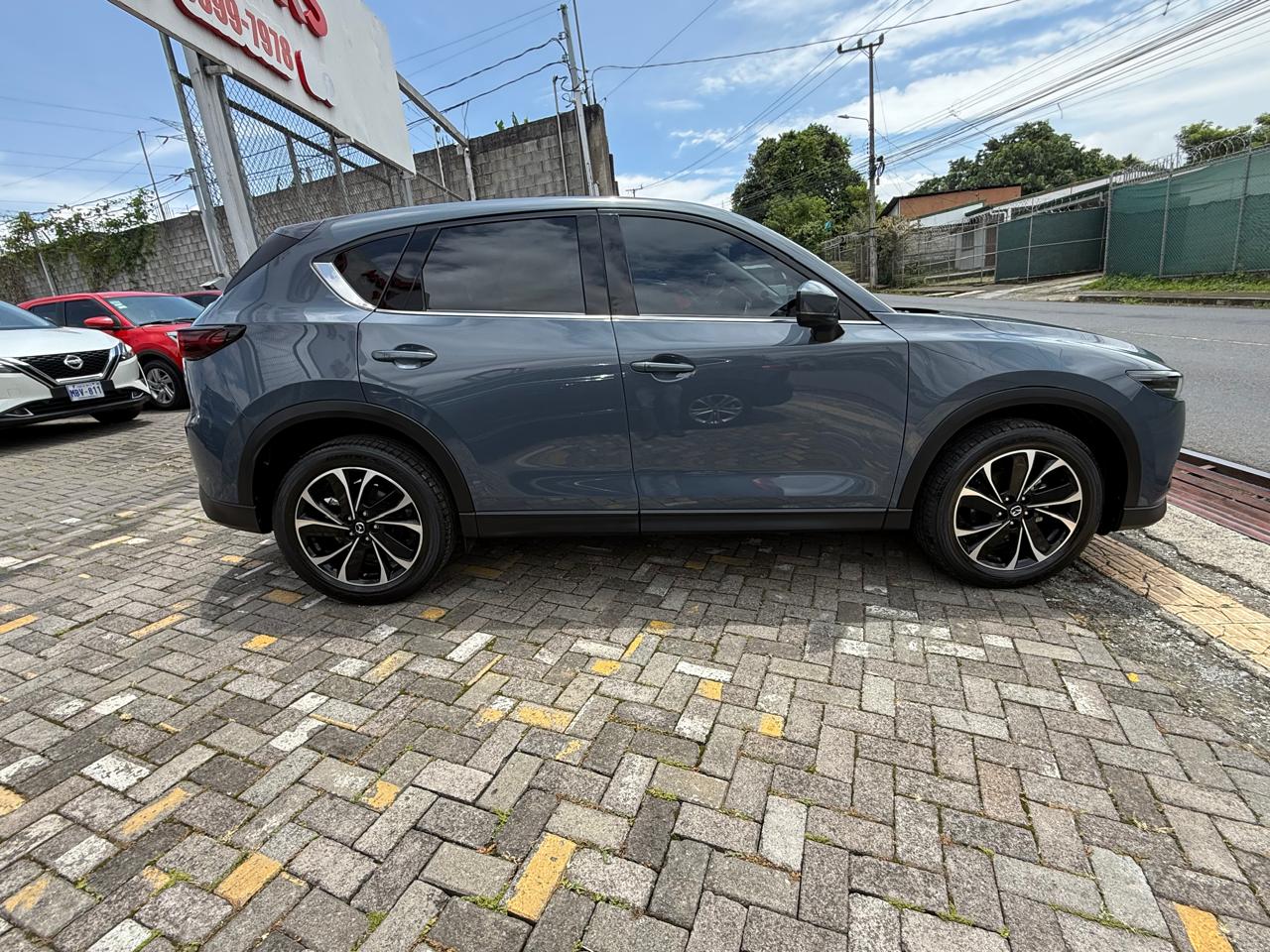 Mazda CX-5 2024 - Image 8