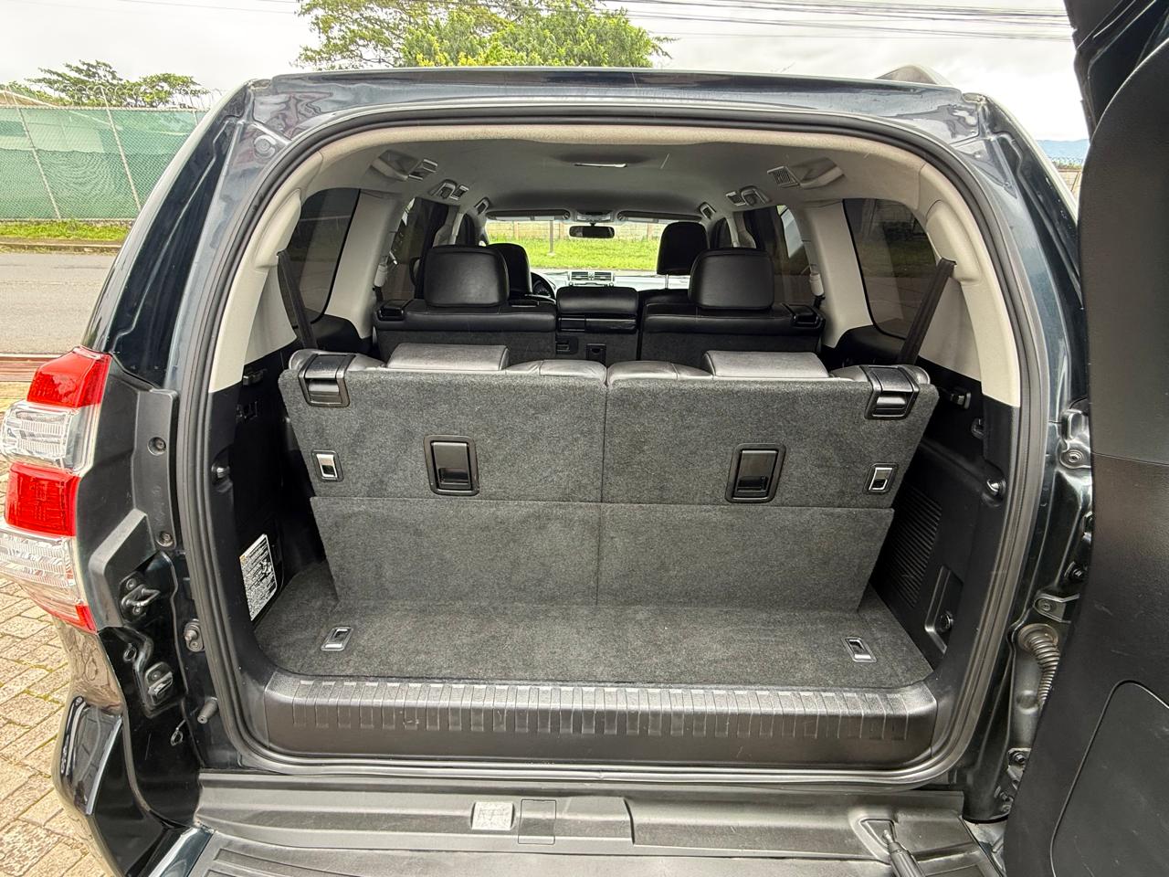 Toyota Prado TXL 2017 - Image 7