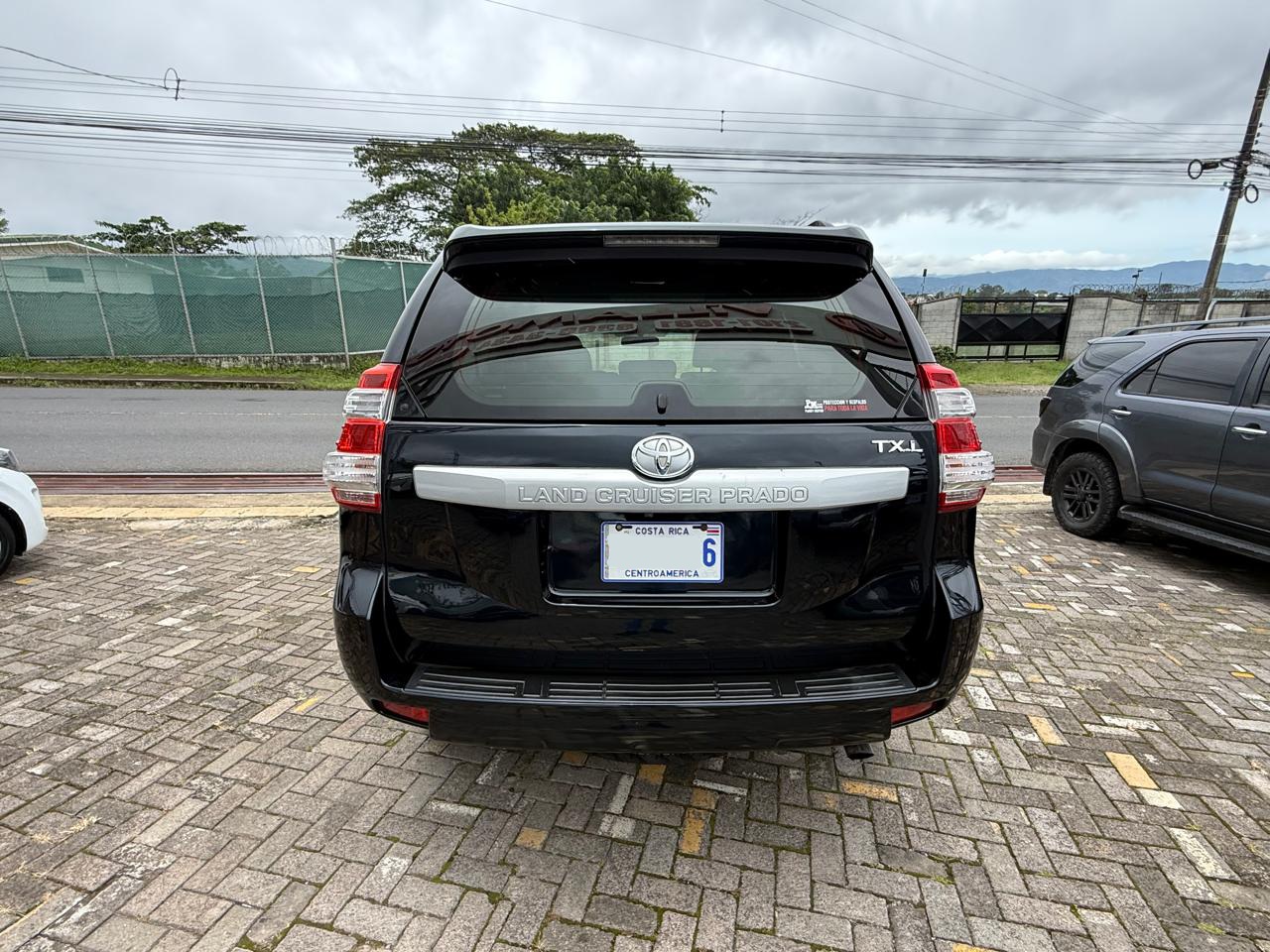 Toyota Prado TXL 2017 - Image 9