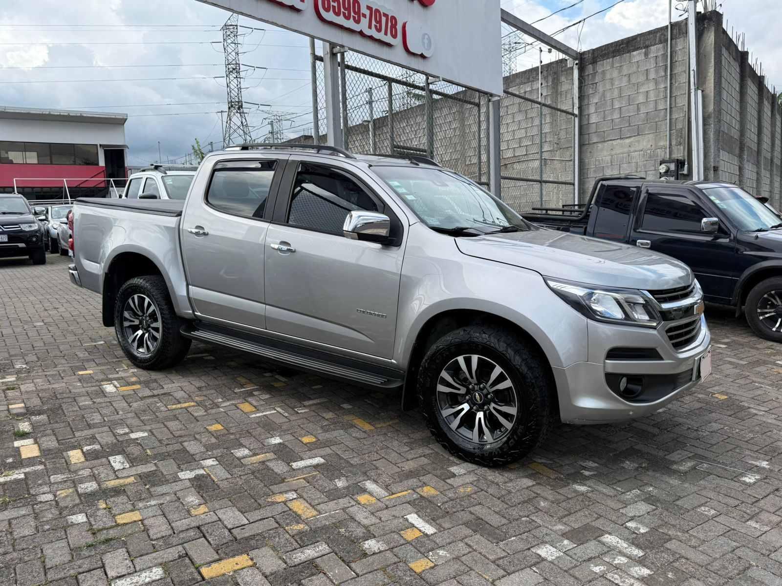 Chevrolet Colorado LTZ 2019 - Image 2