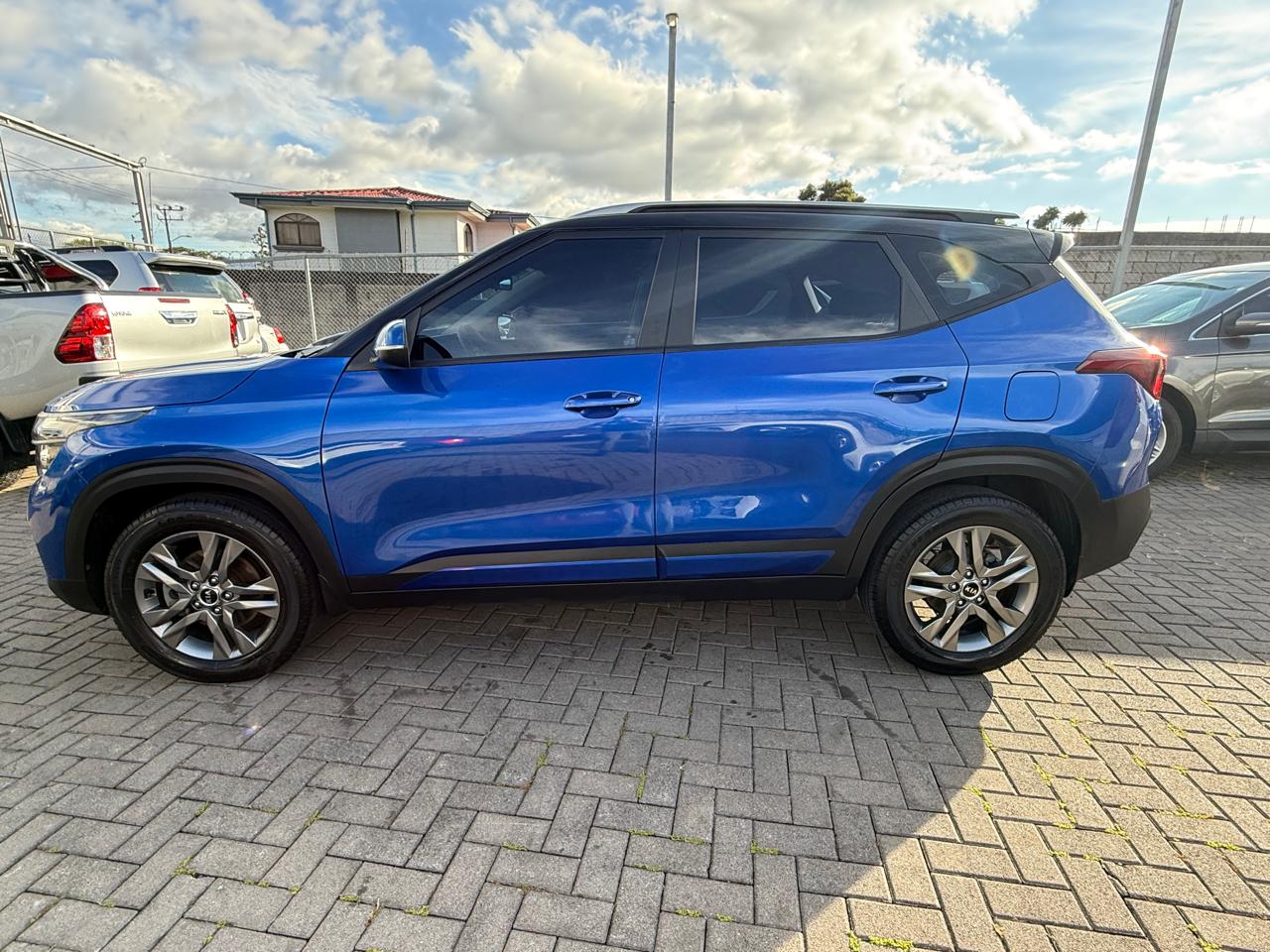 Kia Seltos modelo 2021 - Image 3
