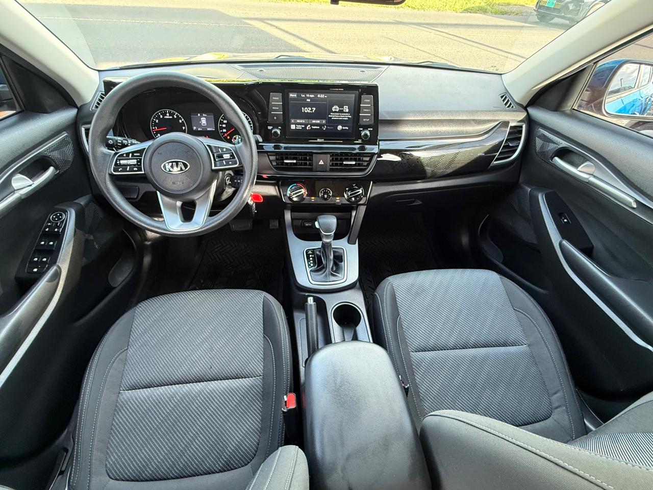 Kia Seltos modelo 2021 - Image 7