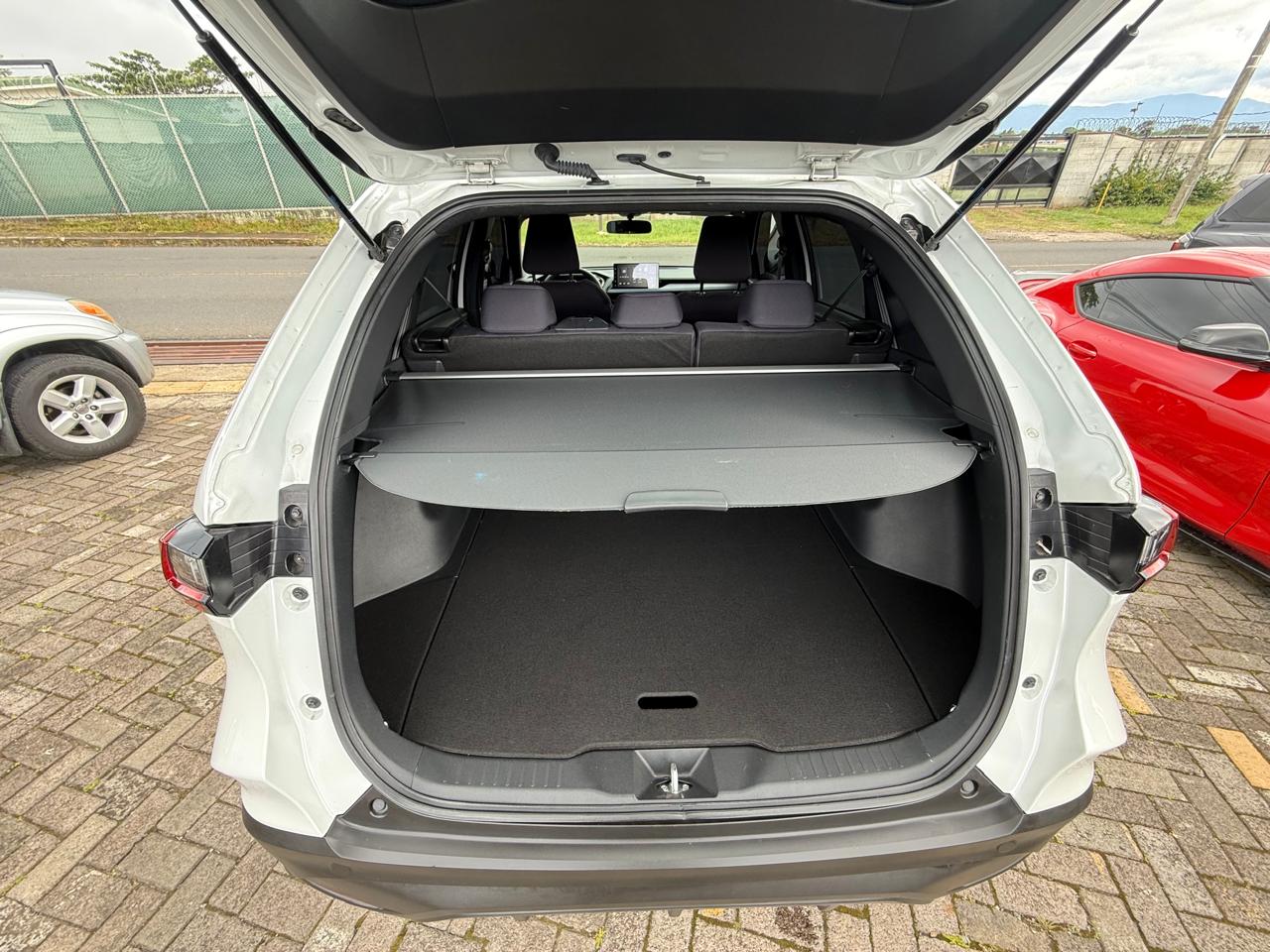 Toyota Yaris Cross G 2024 - Imagen 6