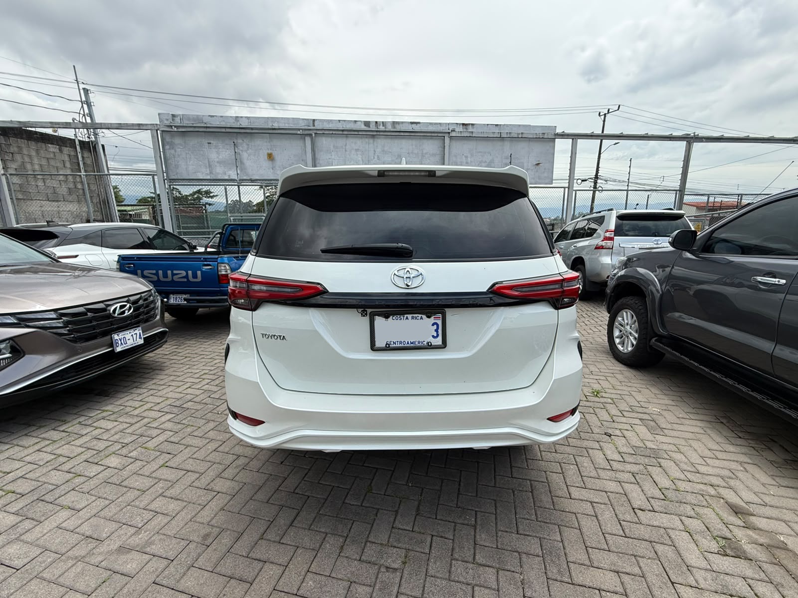 Toyota Fortuner modelo 2020 - Imagen 2