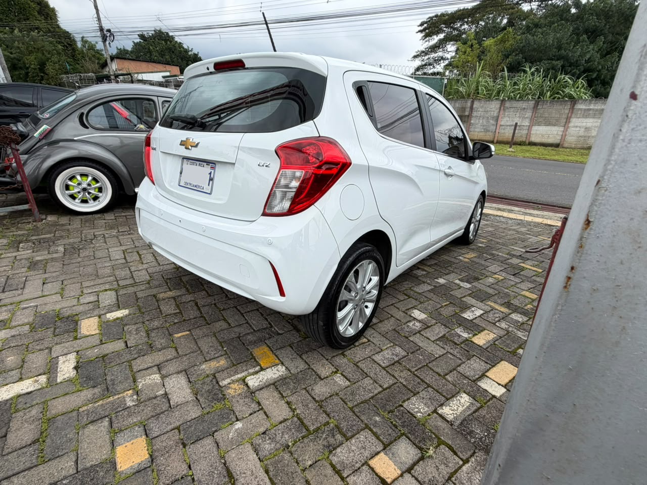 Chevrolet Spark LTZ 2017 - Imagen 4